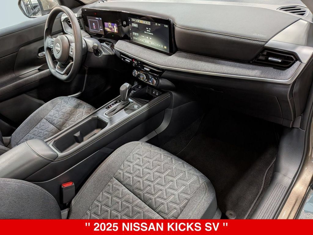 Certified 2025 Nissan Kicks SV w/ SV Premium Package AWD/4WD image 36