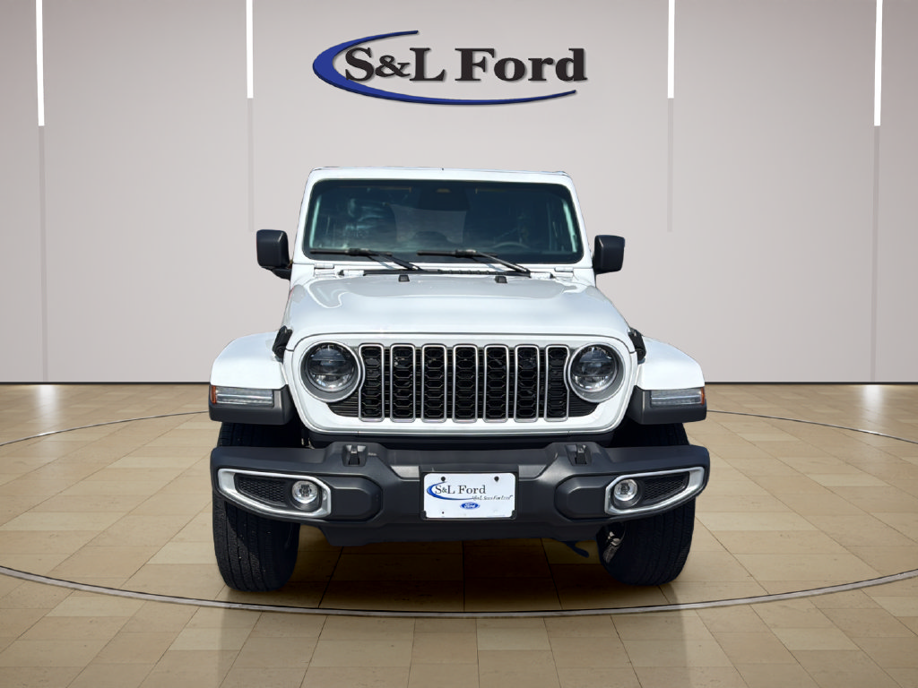 Used 2025 Jeep Wrangler Unlimited Sahara AWD/4WD image 12