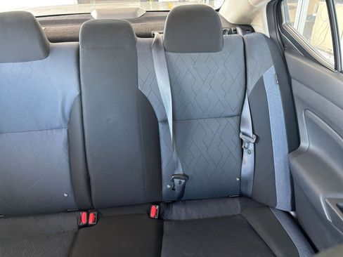 Used 2025 Nissan Versa SV image 37