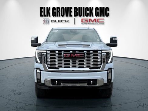New 2026 GMC Sierra 2500 Denali w/ Denali Reserve Package image 9