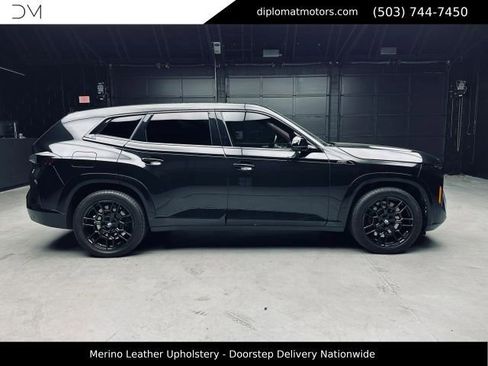 Used 2023 BMW XM AWD/4WD image 8