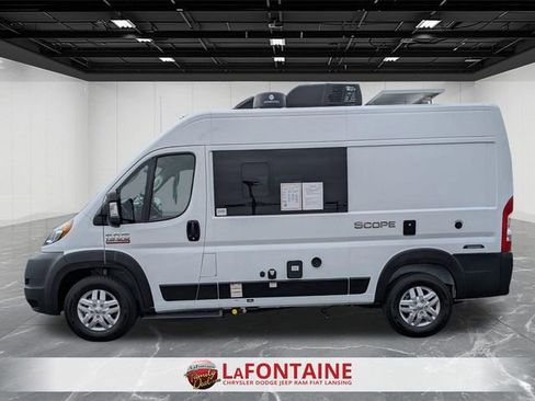 Used 2021 RAM ProMaster 1500 w/ Convenience Group FWD image 2