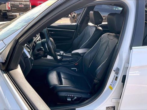 Used 2018 BMW 330i Sedan RWD image 24