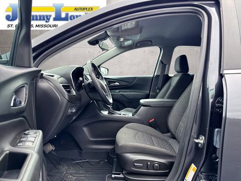 Used 2022 Chevrolet Equinox LT image 10