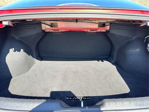 Certified 2024 Hyundai Elantra SEL FWD image 12