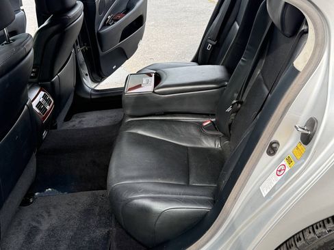 Used 2007 Lexus LS 460 L RWD image 18