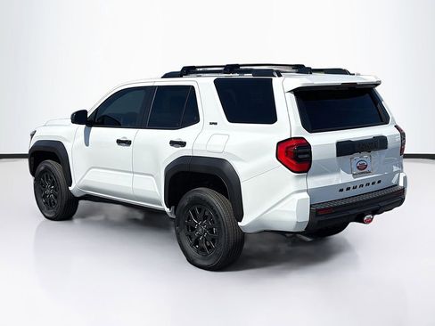 New 2026 Toyota 4Runner SR5 image 7