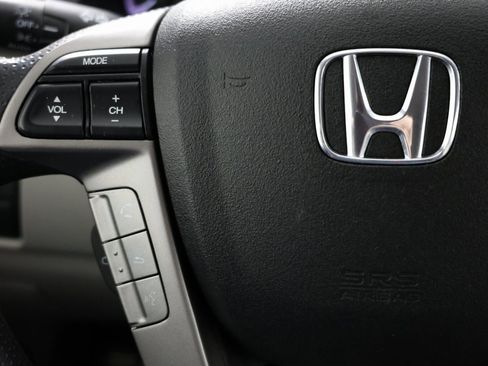 Used 2016 Honda Odyssey SE image 26