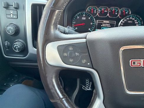 Used 2017 GMC Sierra 1500 SLT w/ SLT Premium Package AWD/4WD image 16