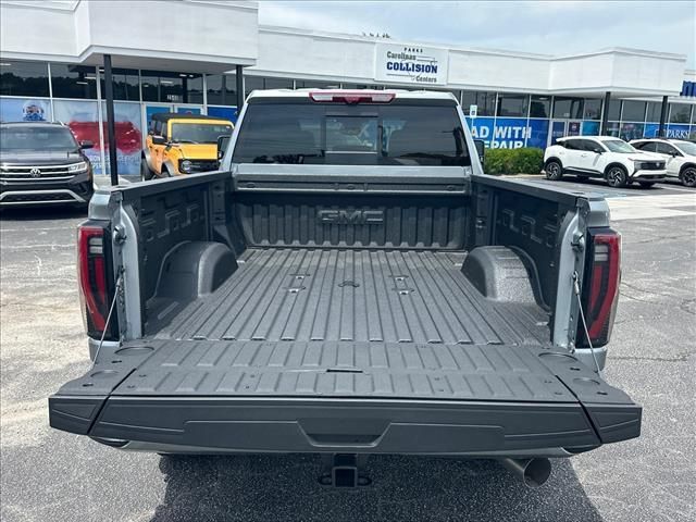 New 2026 GMC Sierra 2500 AT4 w/ AT4 Premium Plus Package AWD/4WD image 12