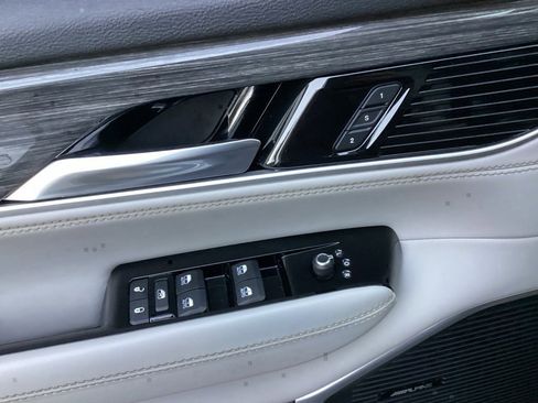 Used 2022 Jeep Wagoneer Series II w/ Premium Group I image 71