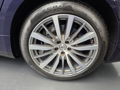 Used 2021 Maserati Quattroporte S Q4 AWD/4WD image 18