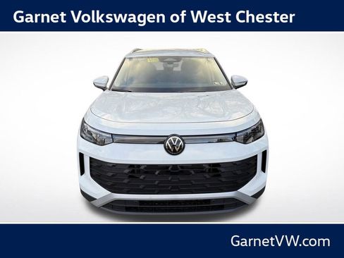 New 2025 Volkswagen Tiguan SE AWD/4WD image 8