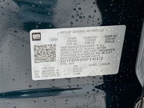 New 2025 Cadillac XT4 Sport w/ Trailering Package image 28