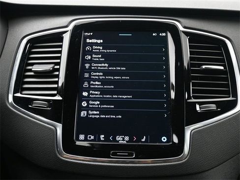 Used 2023 Volvo XC90 B6 Plus w/ Protection Package Premier image 15