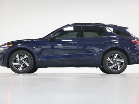 Used 2026 Genesis GV70 3.5T Sport Advanced AWD/4WD image 11