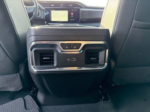 Used 2024 GMC Sierra 1500 Denali image 33