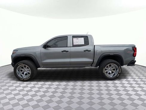 Used 2023 Chevrolet Colorado Trail Boss w/ Technology Package image 7