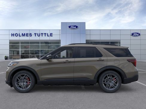 New 2026 Ford Explorer ST w/ Sun And Sound Package AWD/4WD image 3