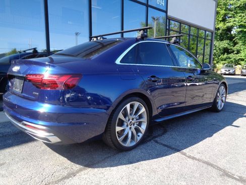 Used 2022 Audi A4 2.0T Premium Plus AWD/4WD image 5