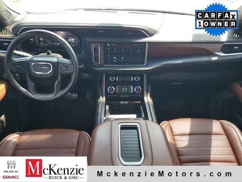 Used 2023 GMC Yukon Denali Ultimate AWD/4WD image 28