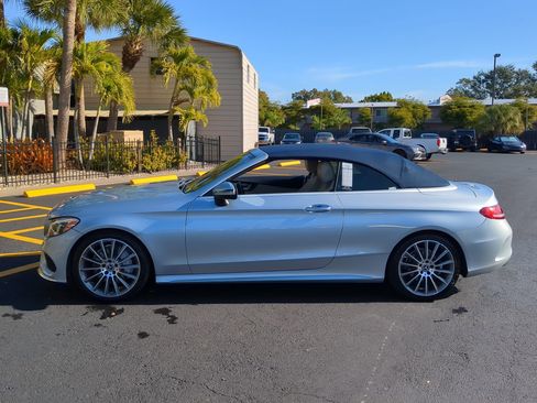 Used 2018 Mercedes-Benz C 300 C 300 image 9