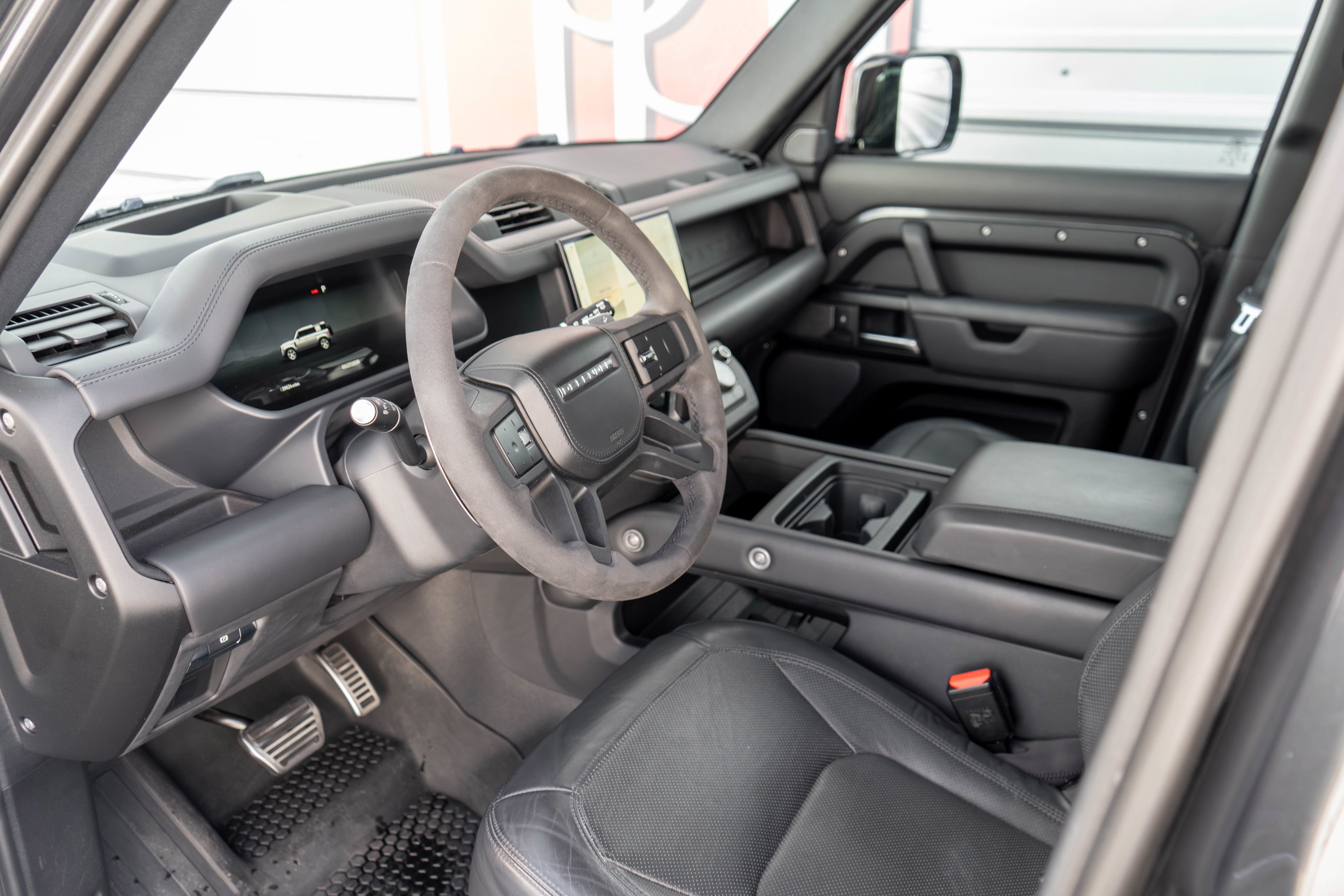 Used 2023 Land Rover Defender 110 Carpathian Edition AWD/4WD image 7