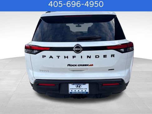Used 2023 Nissan Pathfinder Rock Creek AWD/4WD image 4