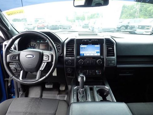 Used 2018 Ford F150 XLT w/ Equipment Group 302A Luxury AWD/4WD image 13