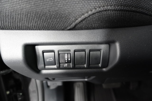 Used 2026 Subaru Outback Limited AWD/4WD image 26