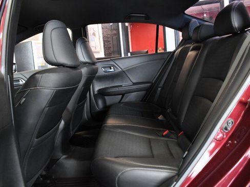 Used 2016 Honda Accord Sport image 15