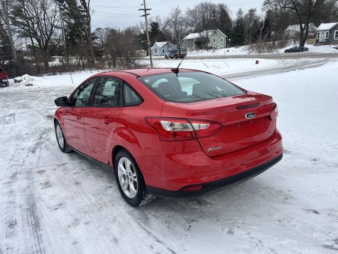 Used 2014 Ford Focus SE image 7