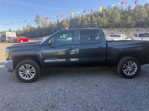 Used 2018 Chevrolet Silverado 1500 LT w/ All Star Edition image 2