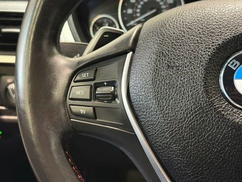 Used 2018 BMW 330i Sedan w/ Shadow Sport Edition image 16