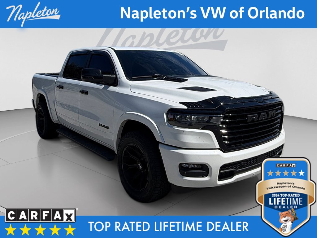 Used 2025 RAM 1500 Laramie w/ Night Edition AWD/4WD image 8