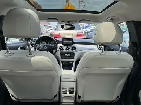 Used 2015 Mercedes-Benz GLA 250 4MATIC image 14