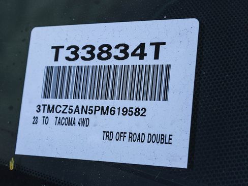 Used 2023 Toyota Tacoma TRD Off-Road image 28