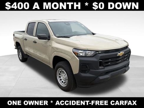 Used 2023 Chevrolet Colorado W/T RWD image 10