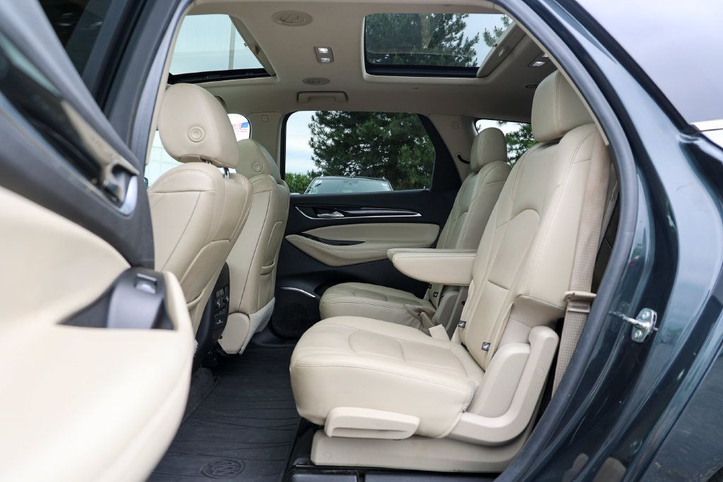 Used 2020 Buick Enclave Essence w/ Sound and Sites Package AWD/4WD image 34