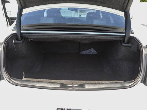 Used 2018 Chrysler 300 S RWD image 25