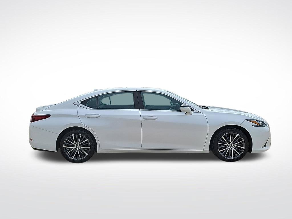 Used 2024 Lexus ES 350 w/ Premium Package FWD image 5