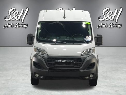 Used 2024 RAM ProMaster 2500 w/ Convenience Group FWD image 11