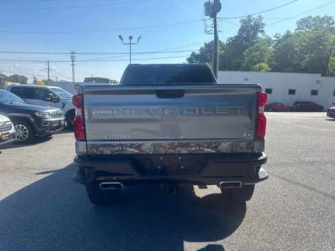 Used 2024 Chevrolet Silverado 1500 LT Trail Boss w/ Convenience Package II AWD/4WD image 5