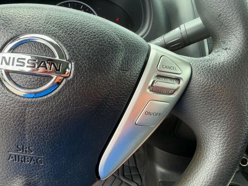 Used 2017 Nissan Versa S Plus FWD image 38