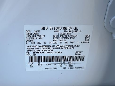 Used 2021 Ford Explorer King Ranch w/ Premium Technology Package image 30