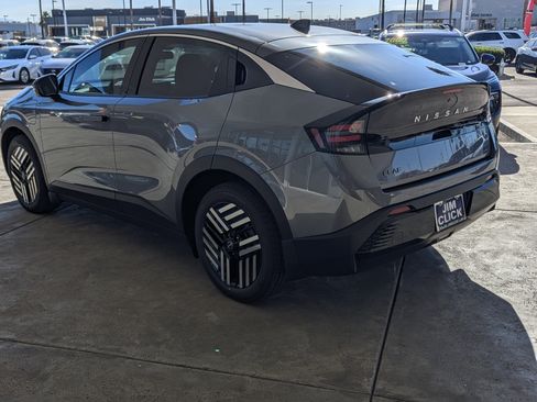 New 2026 Nissan Leaf SV+ image 4