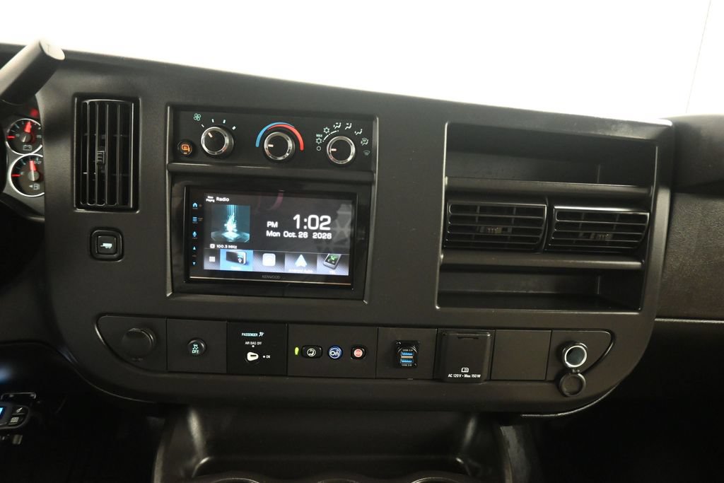 Used 2025 Chevrolet Express 2500 RWD image 19
