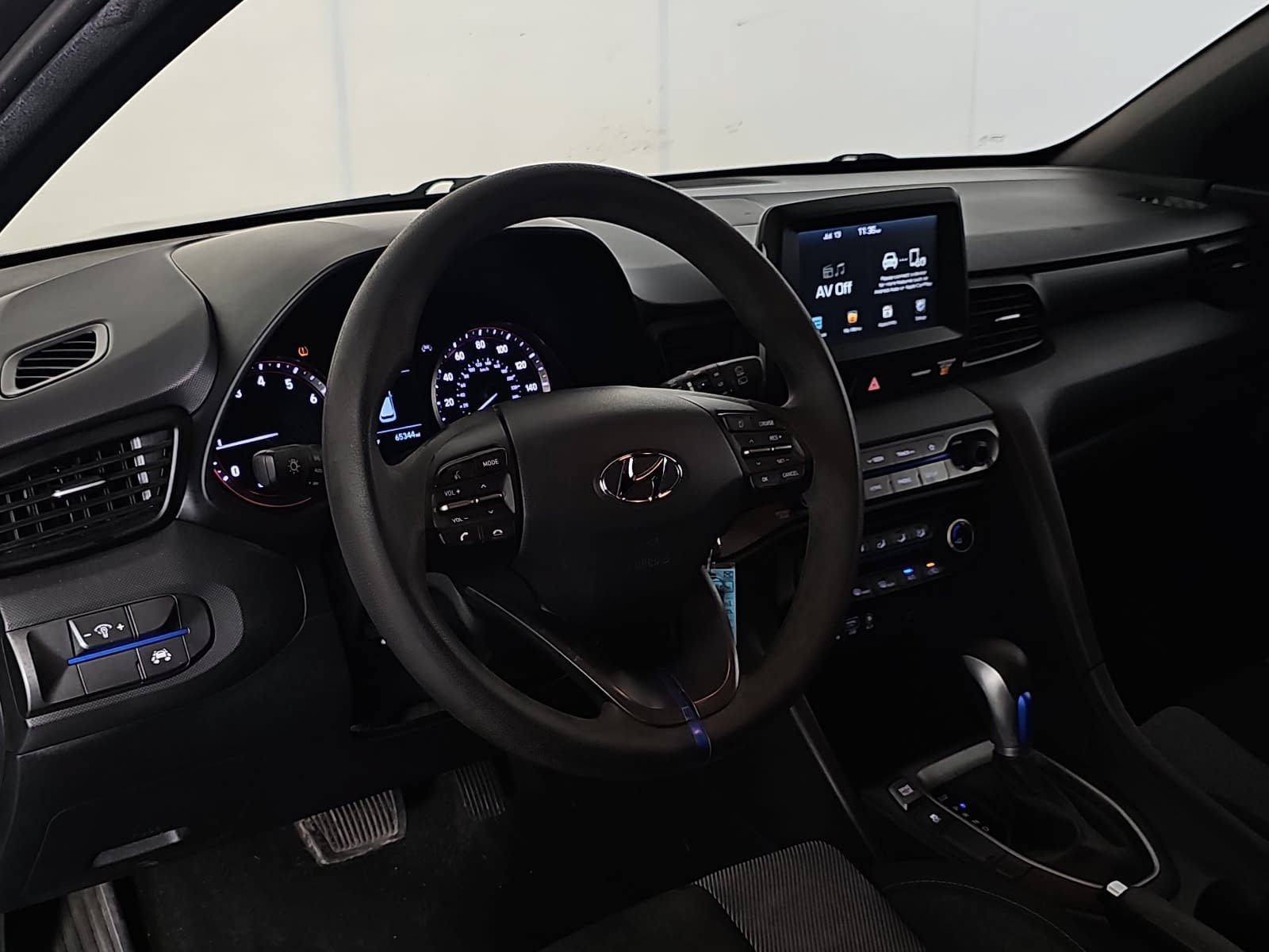 Used 2019 Hyundai Veloster 2.0 FWD image 14