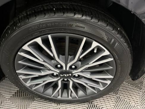Certified 2024 Kia Forte GT-Line image 25