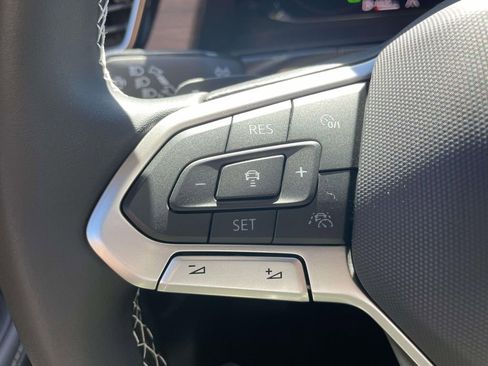 New 2026 Volkswagen Atlas SE FWD image 25